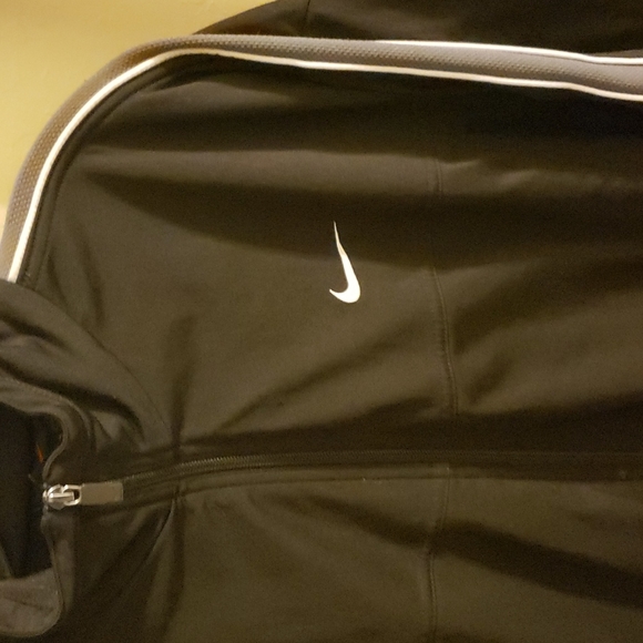 Nike Dri Training Full Zipper Jacket Size XL - Picture 2 of 15